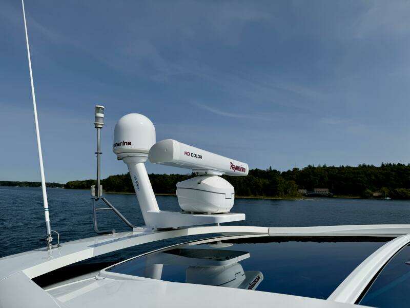54ft Cruisers Yachts Yacht For Sale