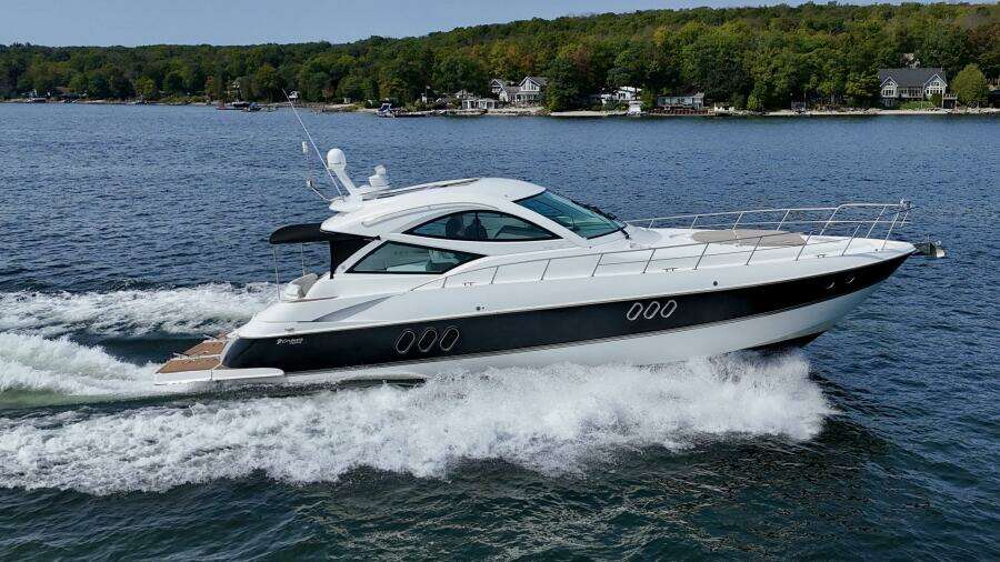 54ft Cruisers Yachts Yacht For Sale