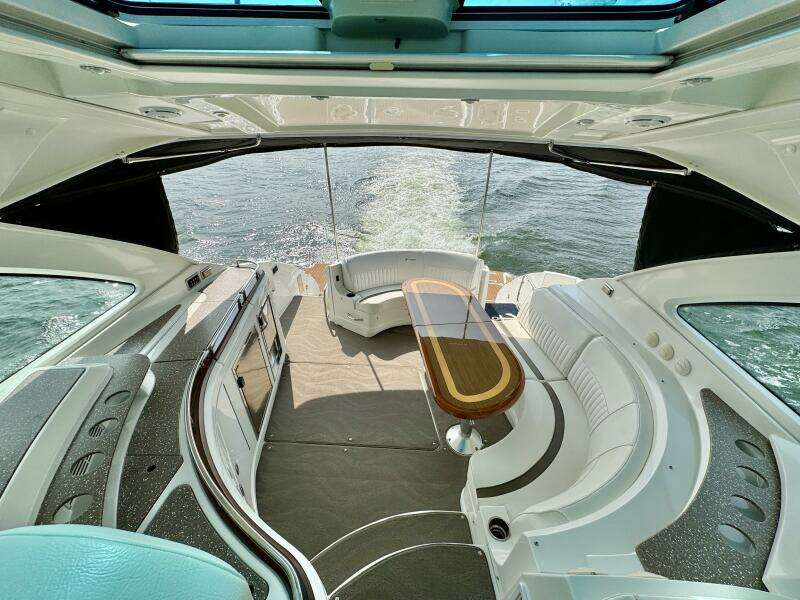 54ft Cruisers Yachts Yacht For Sale