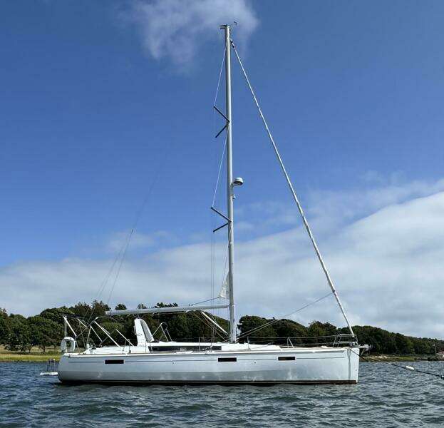 Hanuman 45ft Beneteau Yacht For Sale