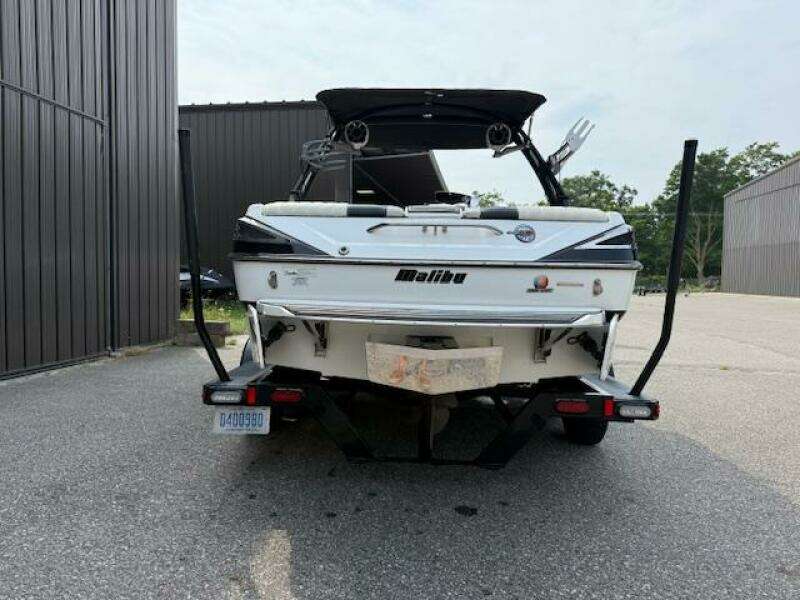 20ft Malibu Yacht For Sale