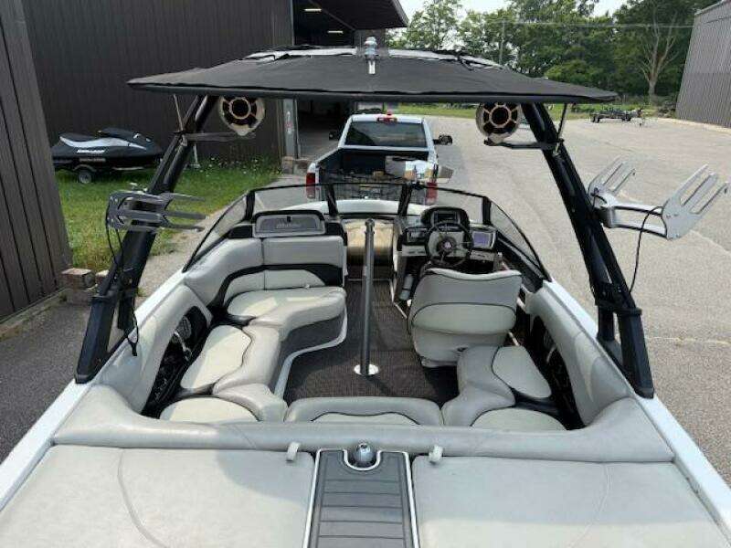 20ft Malibu Yacht For Sale