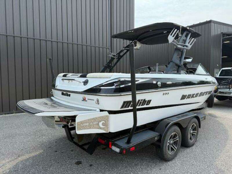 20ft Malibu Yacht For Sale