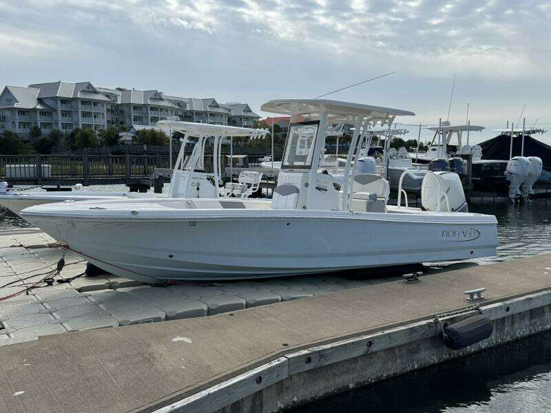24ft Robalo Yacht For Sale