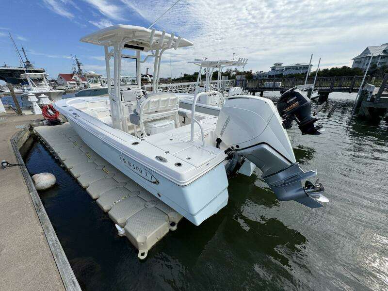 24ft Robalo Yacht For Sale