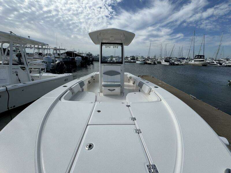 24ft Robalo Yacht For Sale