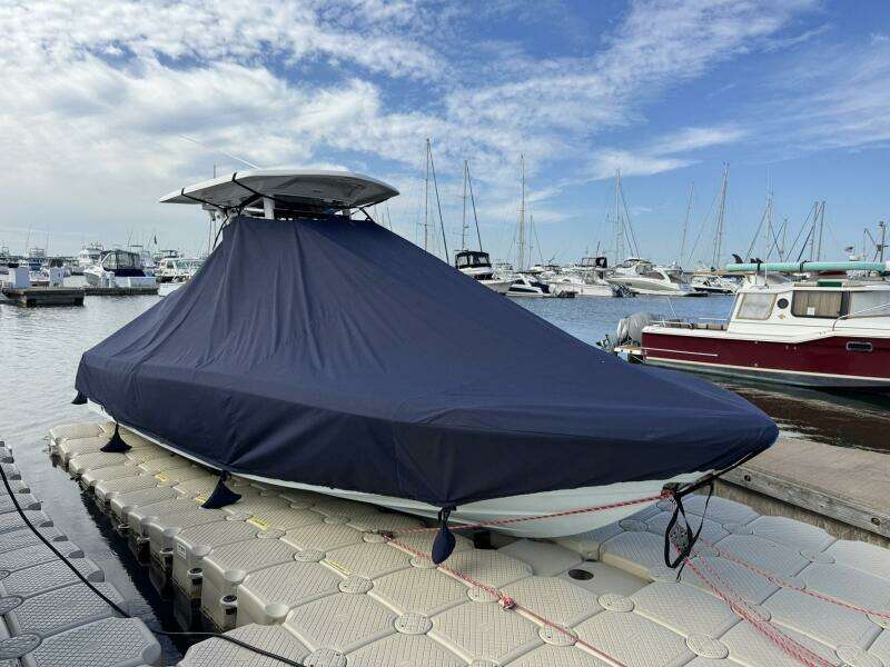24ft Robalo Yacht For Sale