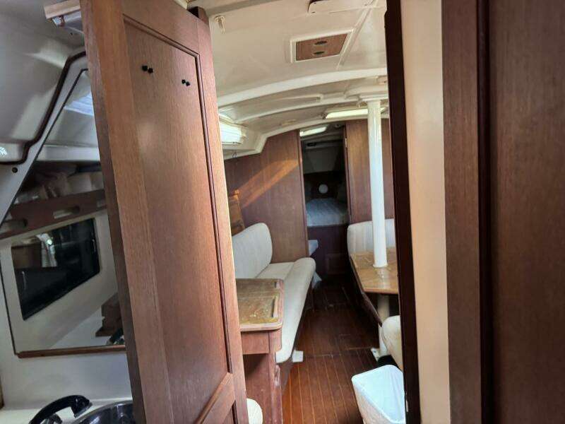 40ft Hunter Yacht For Sale