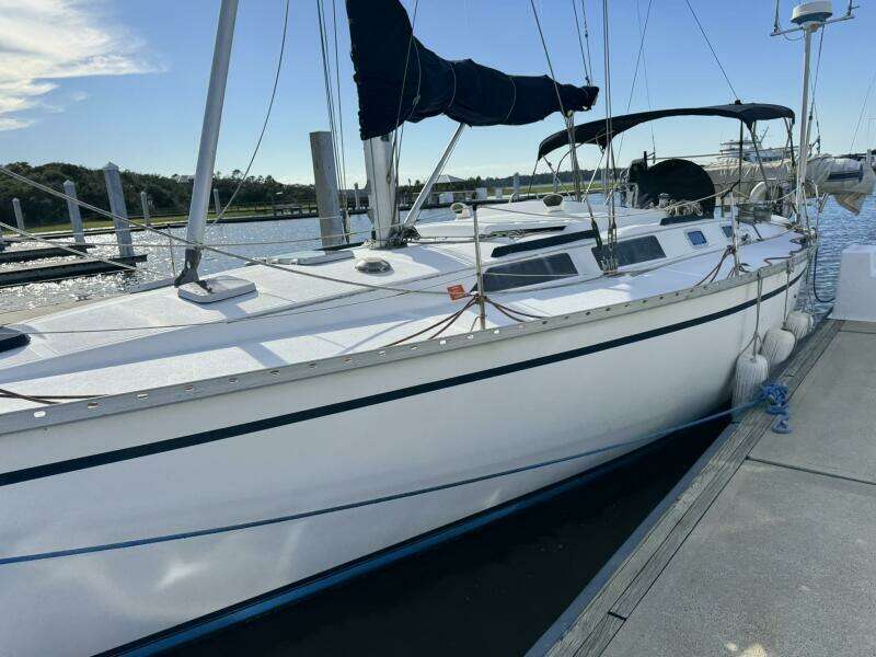 40ft Hunter Yacht For Sale
