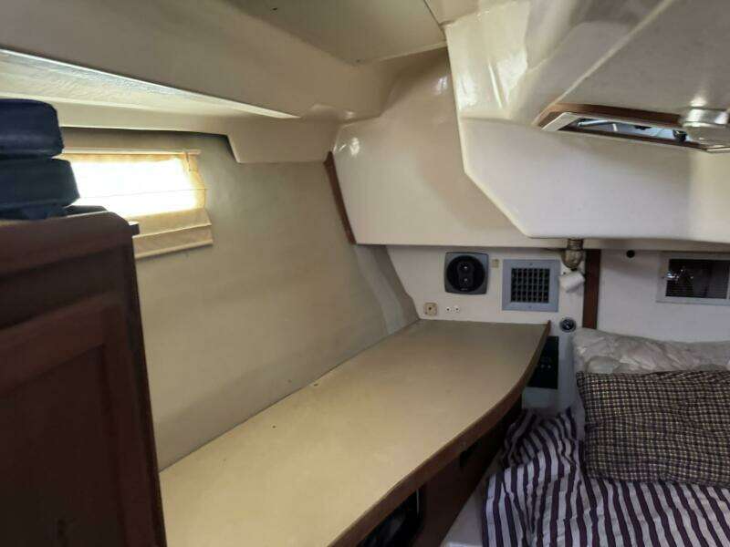 40ft Hunter Yacht For Sale