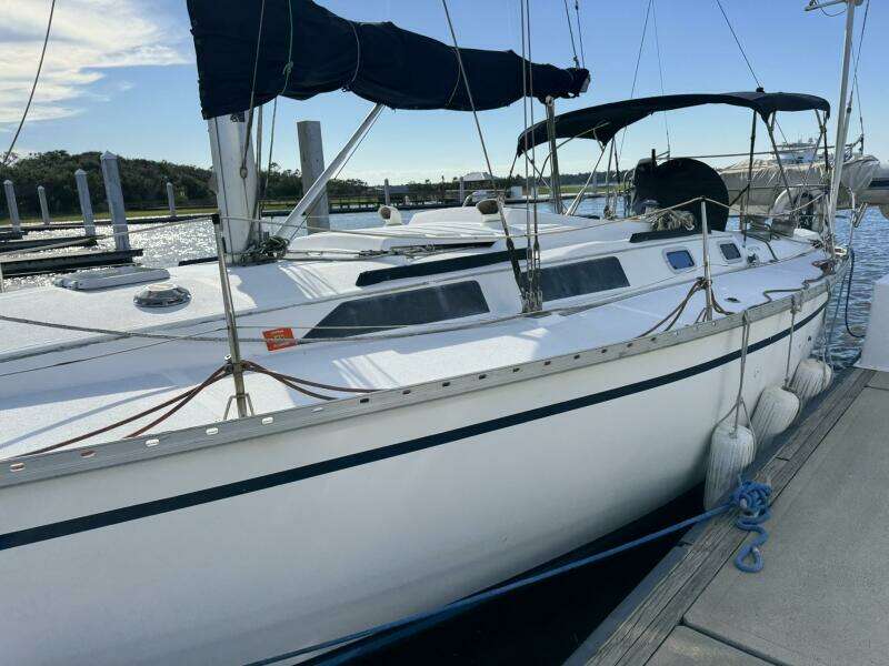 40ft Hunter Yacht For Sale