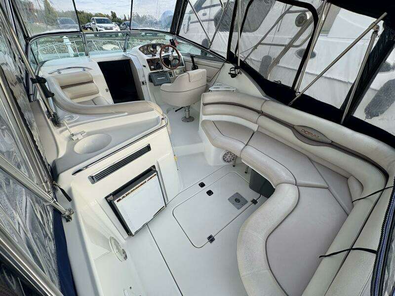 Midnight Run 27ft Doral Yacht For Sale