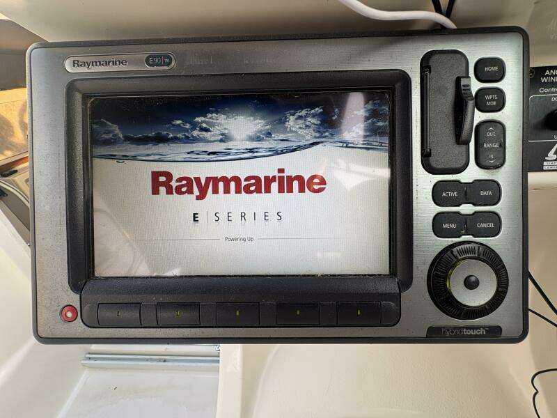 Midnight Run 27ft Doral Yacht For Sale