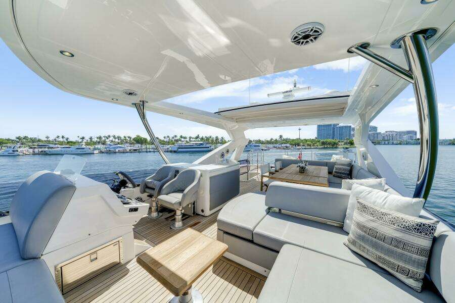 76ft Sunseeker Yacht For Sale
