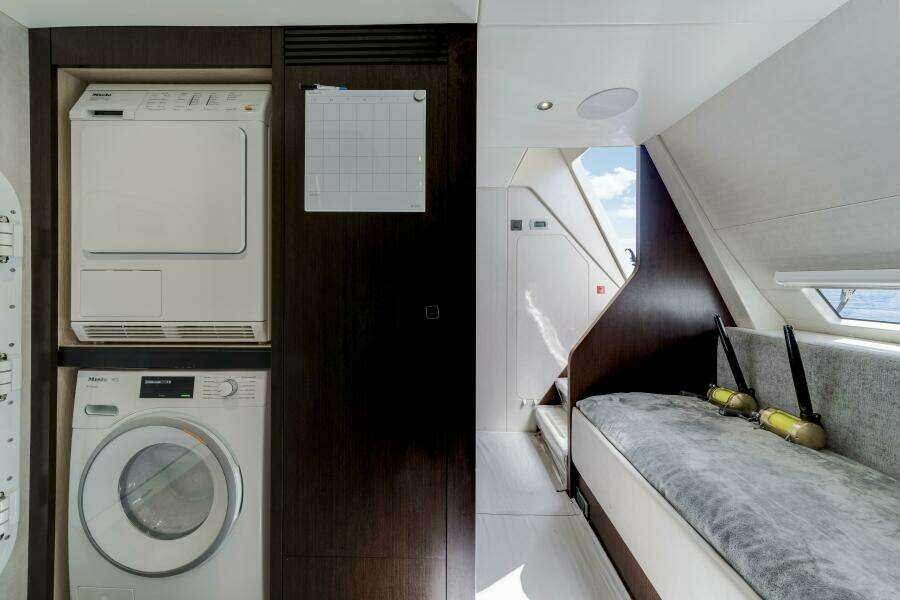 76ft Sunseeker Yacht For Sale