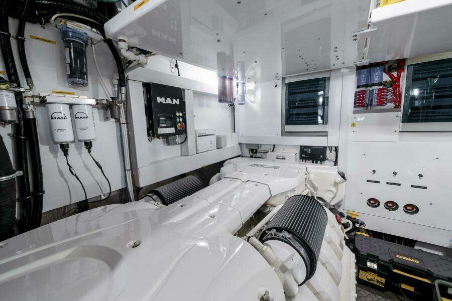 76ft Sunseeker Yacht For Sale