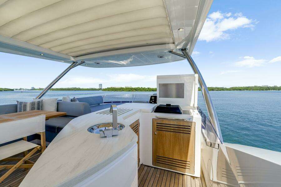 76ft Sunseeker Yacht For Sale