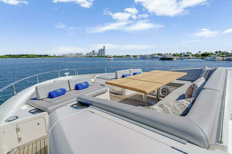 76ft Sunseeker Yacht For Sale