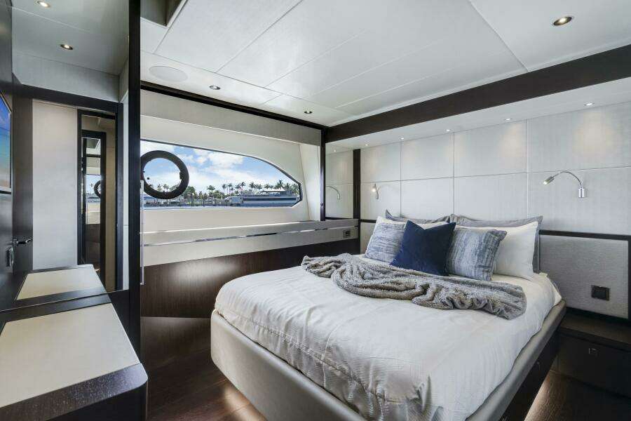 76ft Sunseeker Yacht For Sale