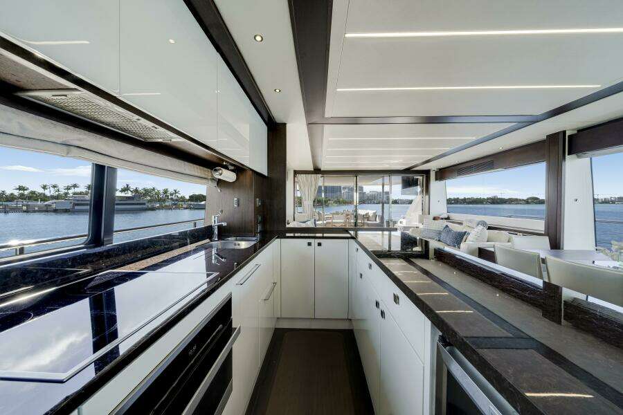 76ft Sunseeker Yacht For Sale