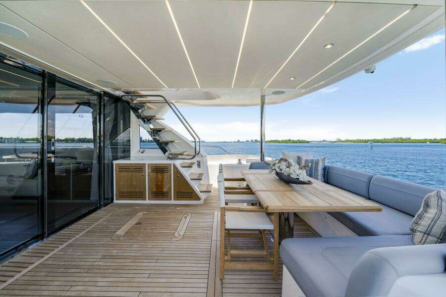 76ft Sunseeker Yacht For Sale