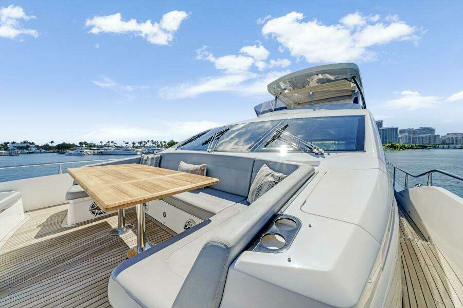 76ft Sunseeker Yacht For Sale
