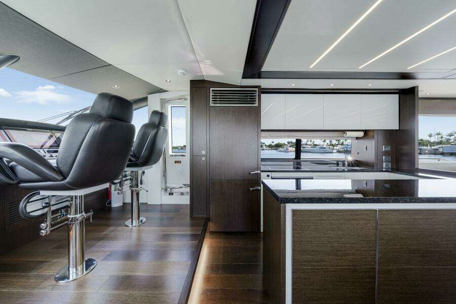 76ft Sunseeker Yacht For Sale