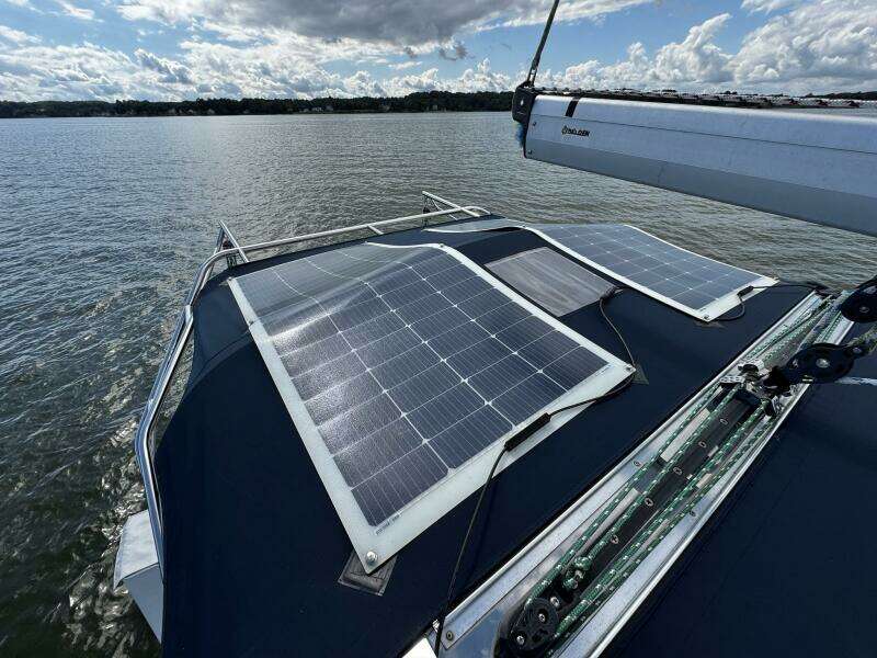 Vivez 38ft Hunter Yacht For Sale