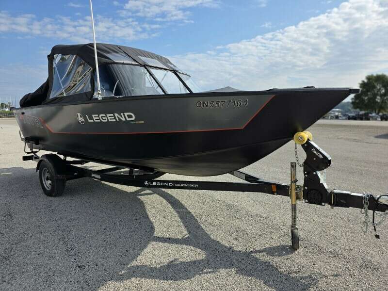 20ft Legend Yacht For Sale