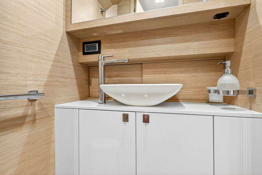 WAVE 47ft Sacs Yacht For Sale