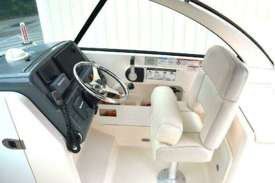 26ft Pursuit Yacht For Sale