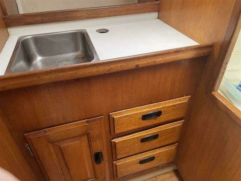 Haiku 30ft CAL Yacht For Sale