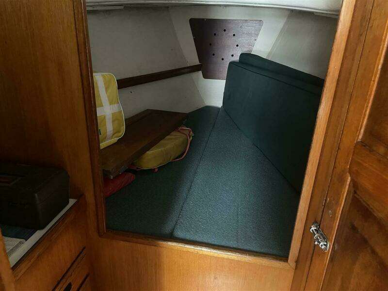 Haiku 30ft CAL Yacht For Sale