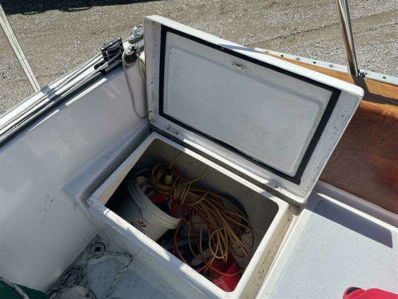 Haiku 30ft CAL Yacht For Sale