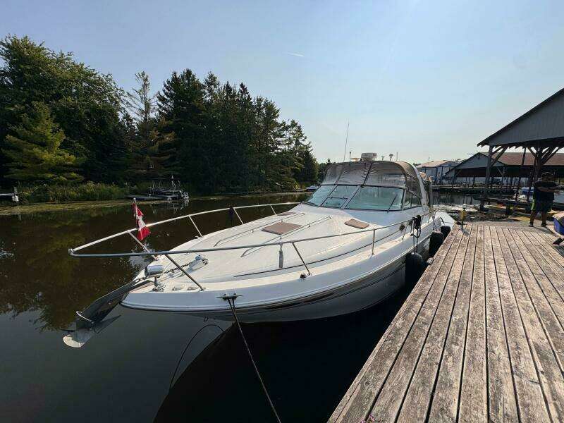 31ft Sea Ray Yacht For Sale