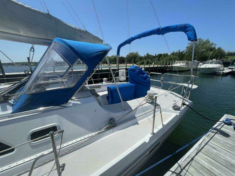 Midnight Magic 38ft Catalina Yacht For Sale