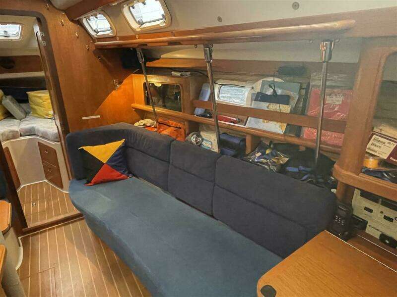 Midnight Magic 38ft Catalina Yacht For Sale