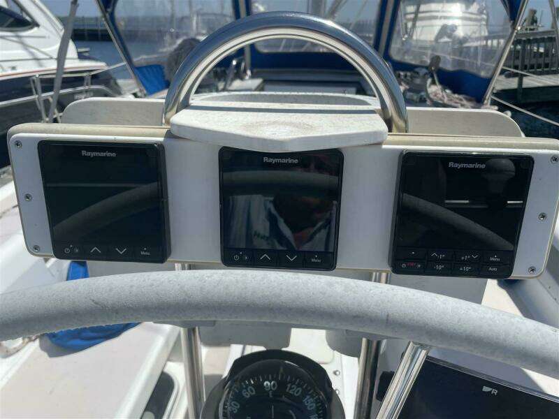 Midnight Magic 38ft Catalina Yacht For Sale