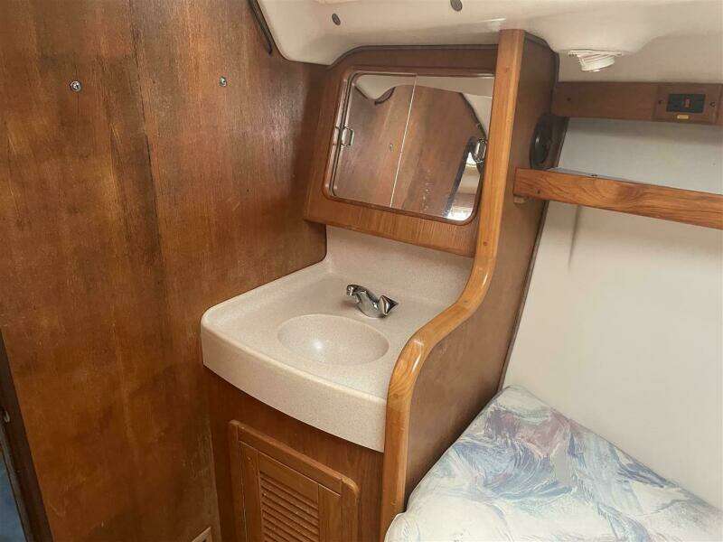 Midnight Magic 38ft Catalina Yacht For Sale