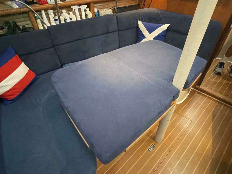 Midnight Magic 38ft Catalina Yacht For Sale