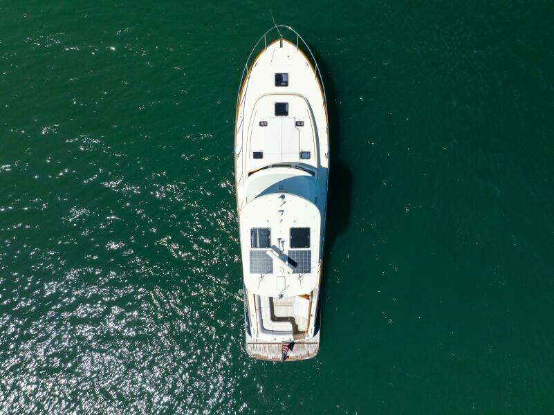 48 ft Hinckley  2014 Talaria 48 Flybridge