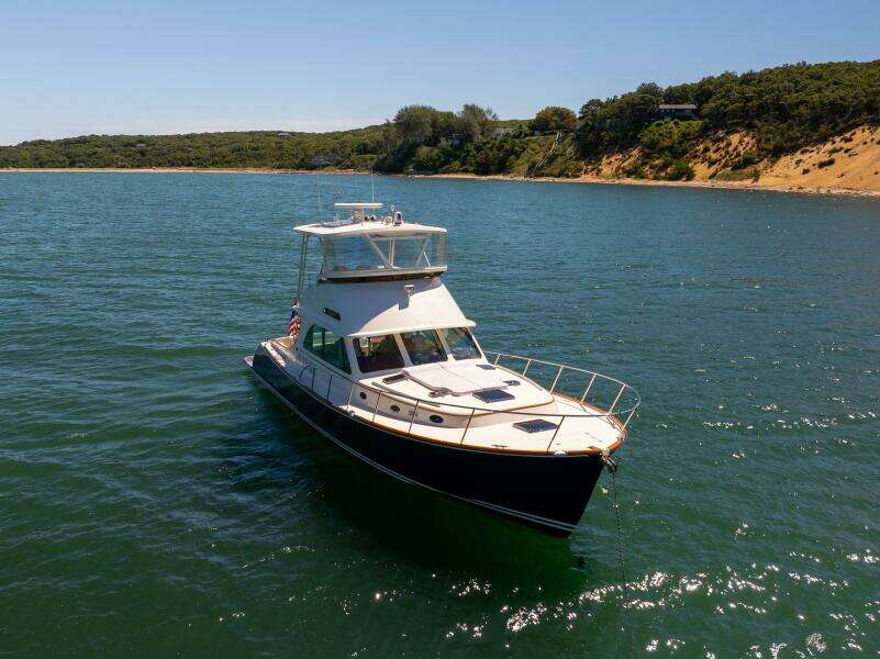 48 ft Hinckley  2014 Talaria 48 Flybridge