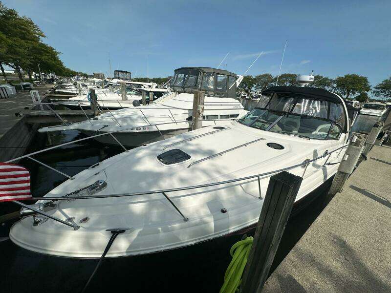 34ft Sea Ray Yacht For Sale