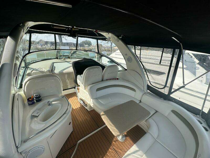 34ft Sea Ray Yacht For Sale