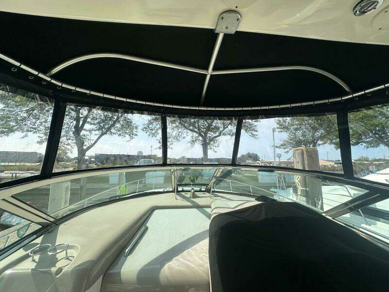 34ft Sea Ray Yacht For Sale
