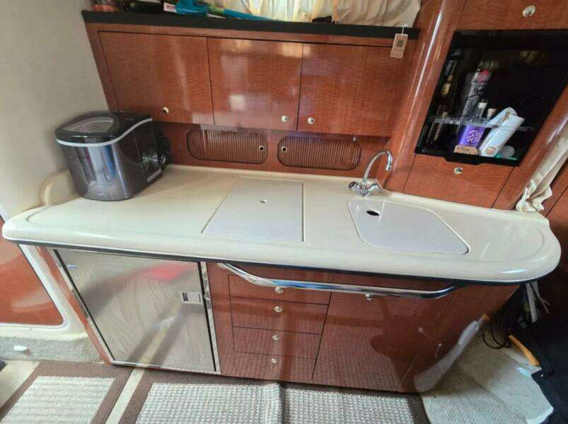 34ft Sea Ray Yacht For Sale