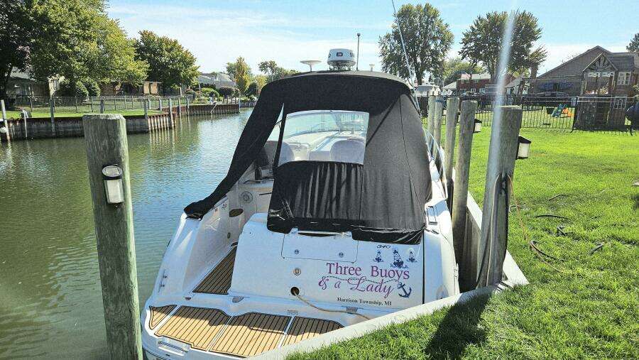 34ft Sea Ray Yacht For Sale