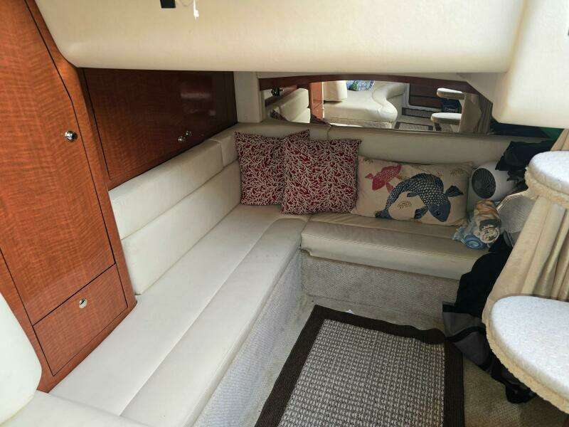 34ft Sea Ray Yacht For Sale