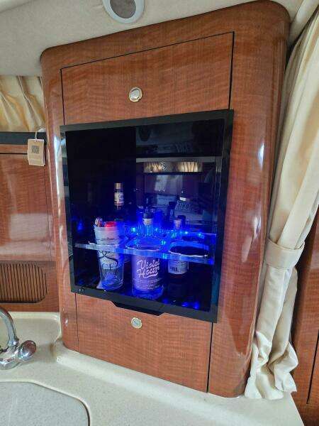 34ft Sea Ray Yacht For Sale