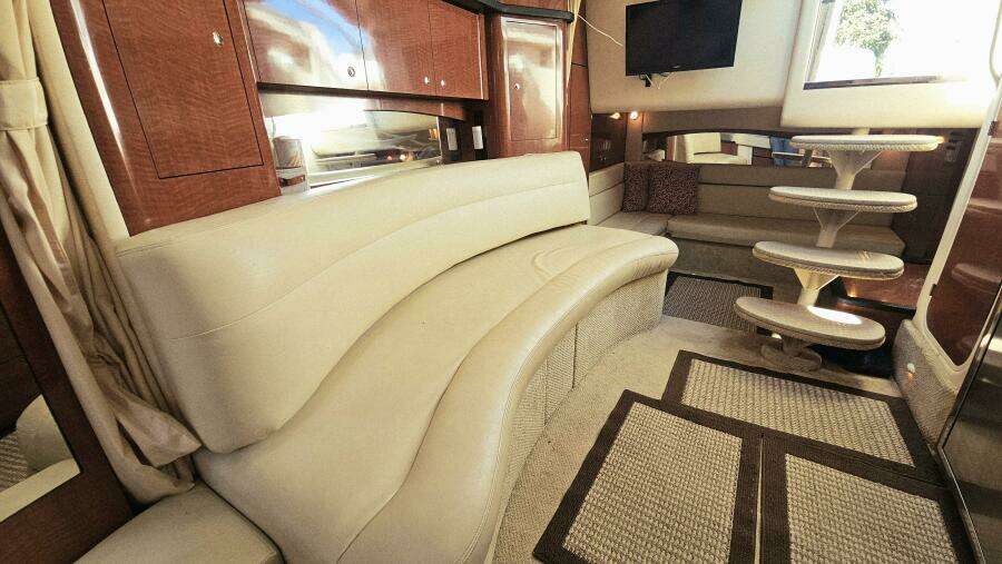 34ft Sea Ray Yacht For Sale